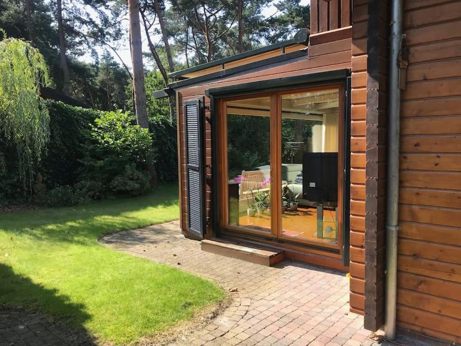Houten Chalet/Bungalow In Het Bos, Sauna, Jacuzzi Meijel エクステリア 写真