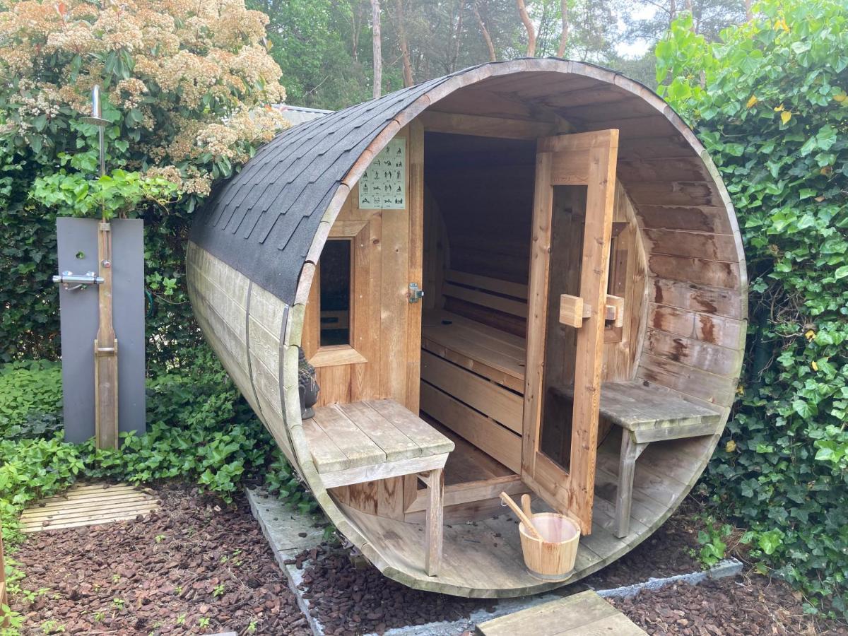 Houten Chalet/Bungalow In Het Bos, Sauna, Jacuzzi Meijel エクステリア 写真